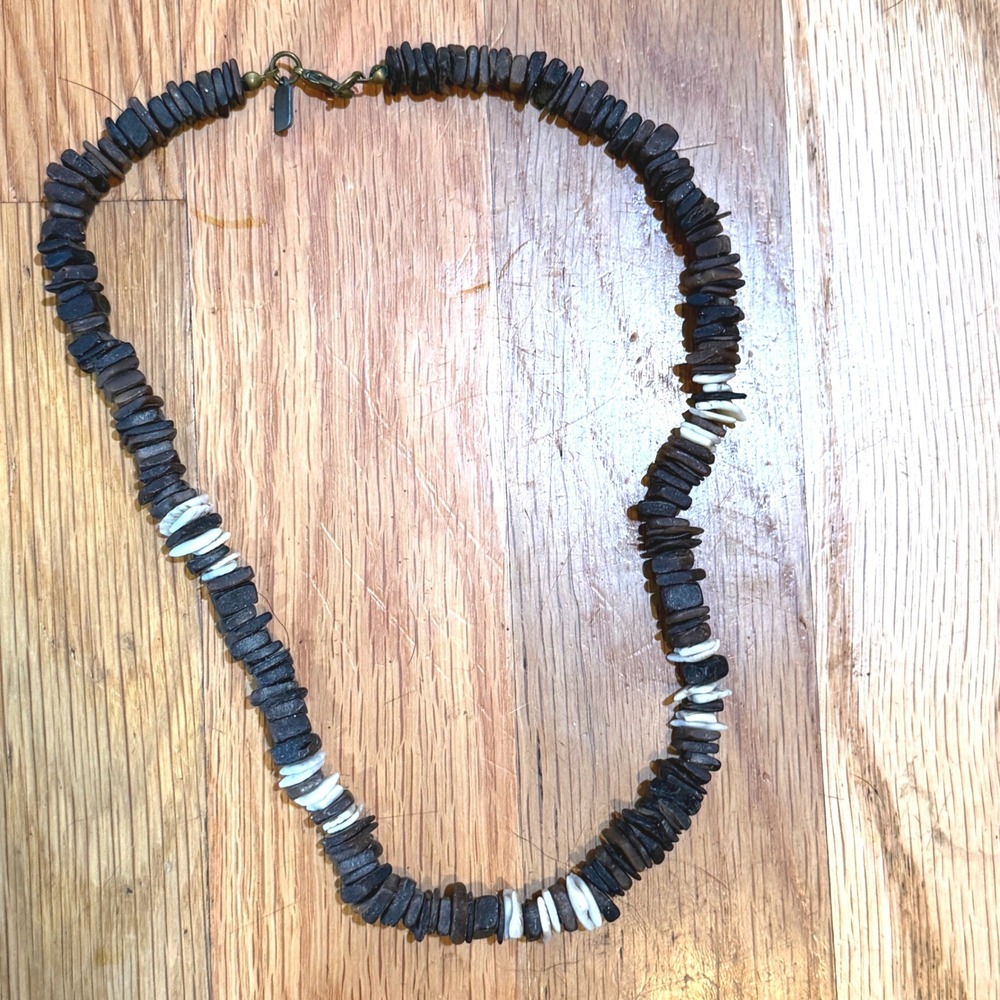 BKE Dark Wood and White Shell Heishi Bead Surfer Necklace 17.5 Inch Brass Clasp